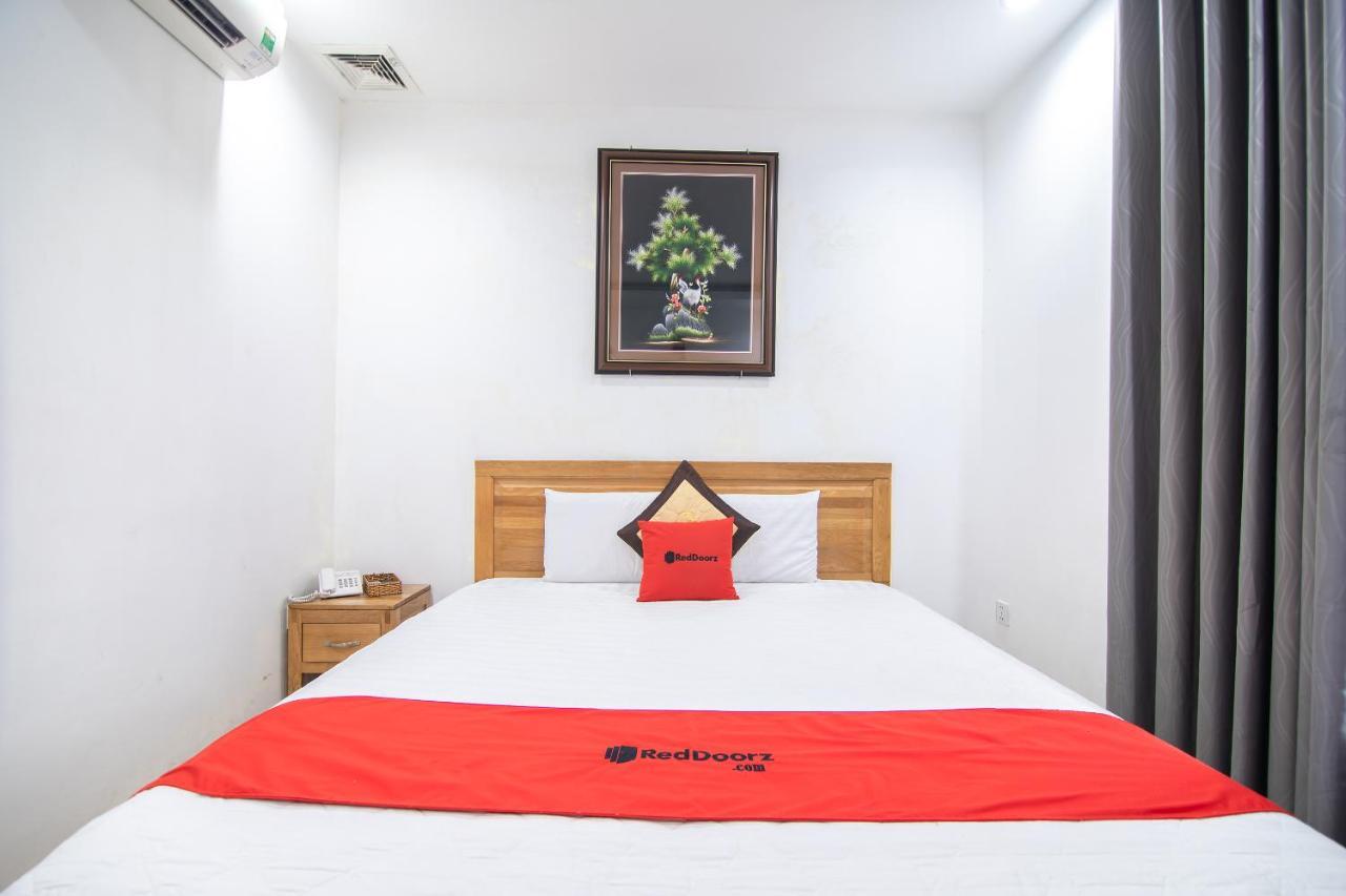 Reddoorz Plus New Sun Hotel Thành Pho Ho Chí Minh Esterno foto