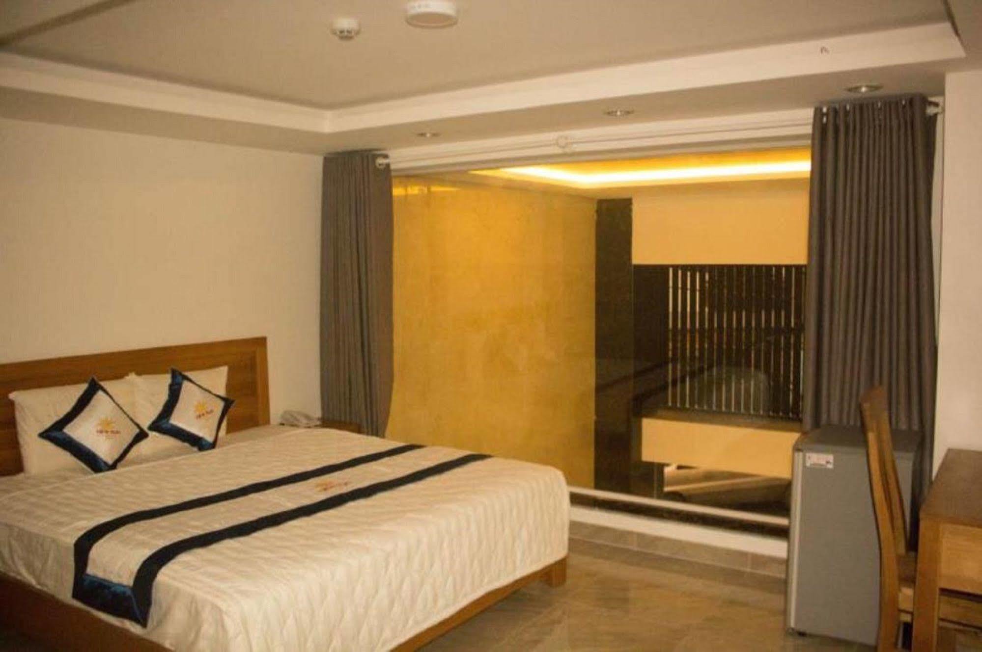 Reddoorz Plus New Sun Hotel Thành Pho Ho Chí Minh Esterno foto